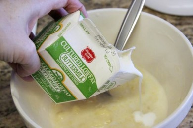 Мраморный шоколадно-банановый пирог - приготовление