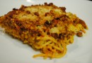 Запеканка из спагетти с мясом и сыром
