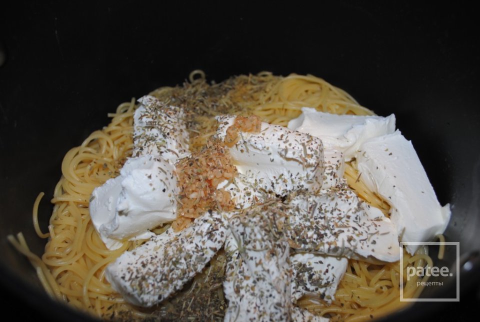 Запеканка из спагетти с мясом и сыром - Шаг 5