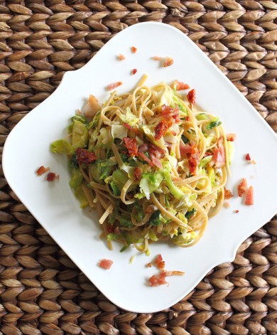 Паста с брюссельской капустой, беконом и помидорами - Шаг 9