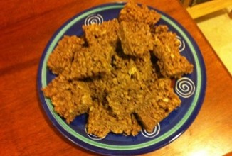 Шоколадно-арахисовый десерт с рисовыми хлопьями