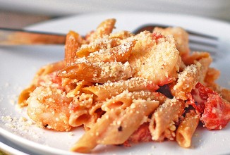 Паста с креветками в чесночном соусе