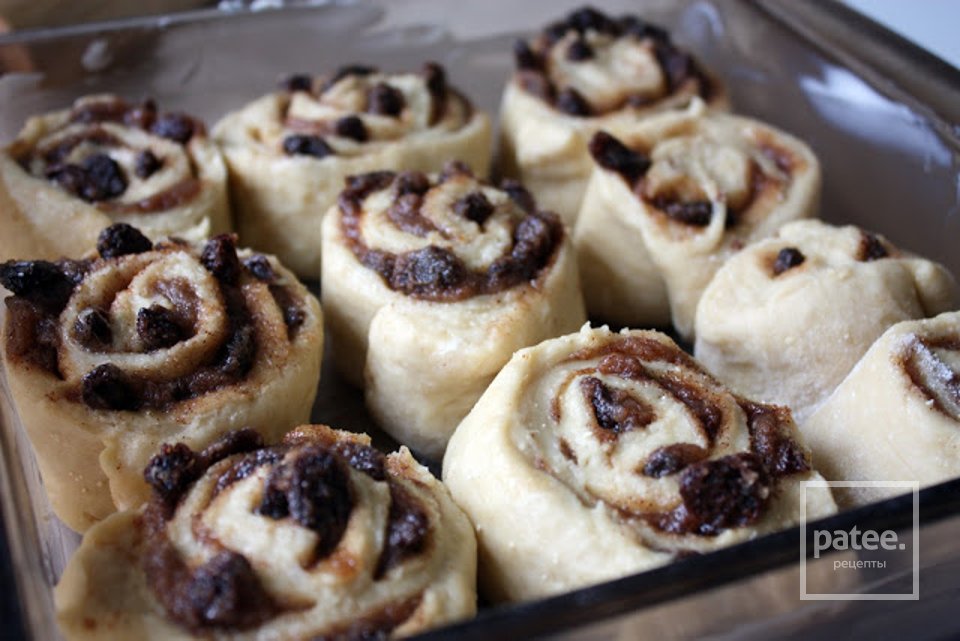 Роллы с ромом, изюмом и корицей - Шаг 13