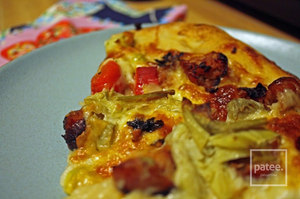 Нежная чесночная пицца с куриными колбасками - Шаг 11