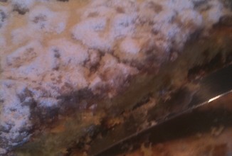 Пирог с посыпкой из муки, сливочного масла и сахара