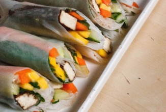 Роллы весенние с маринованным тофу