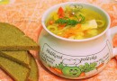 Щи с нежной курицей, свежей капустой и сочными оливками