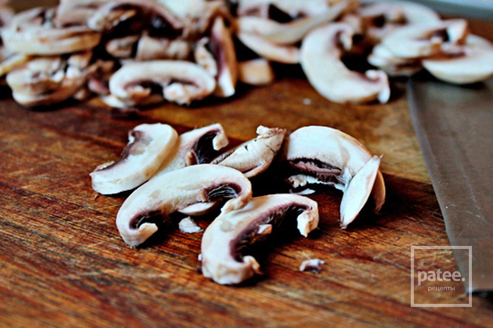 Курочка с грибами и сыром - Шаг 2