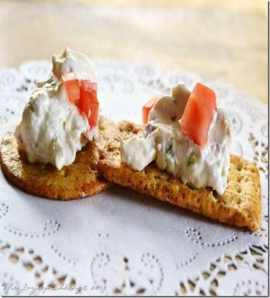 Соус-дип из бекона, лука и пахты со специями - Шаг 6