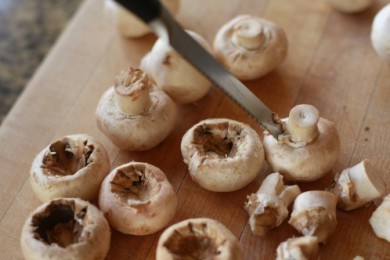 Фаршированные шампиньоны - приготовление