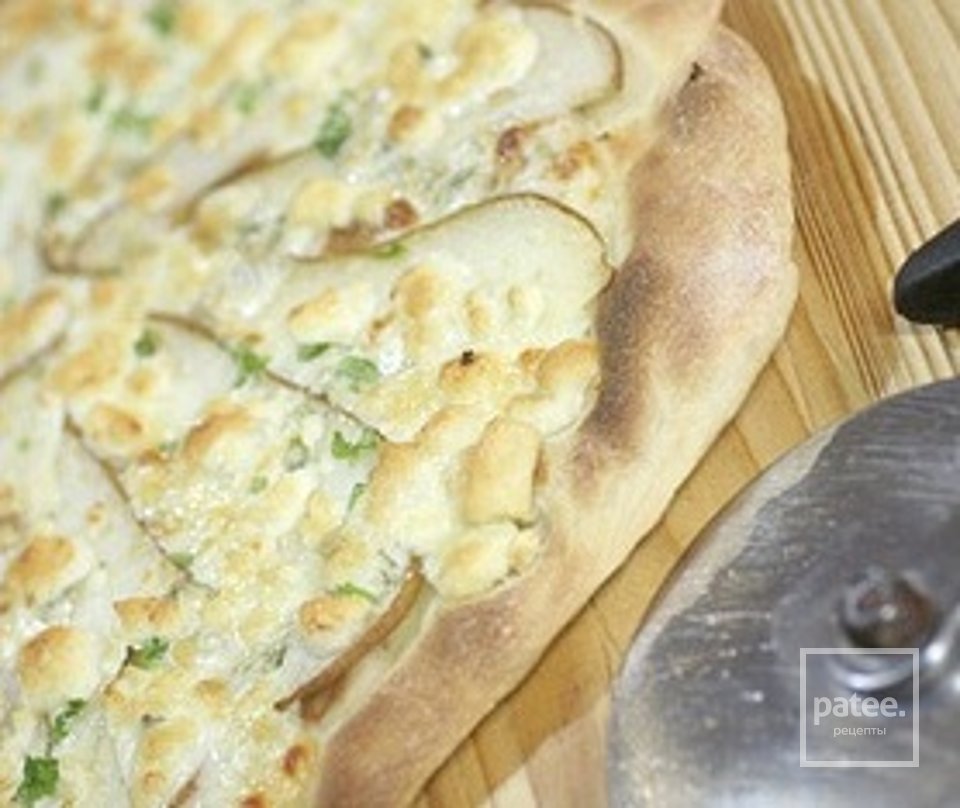 Пицца с грушей и сыром горгондзола - Шаг 5