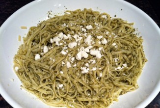 Паста Лингвини с песто и сыром Фета