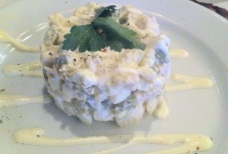 Салат Оливье с курицей