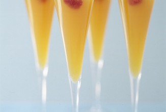 Абрикосовый коктейль Беллини