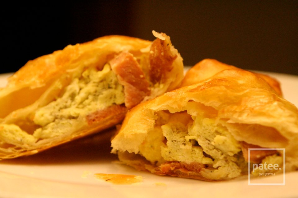 Пирожки с яйцами и ветчиной - Шаг 11