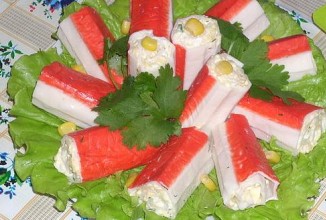 Крабовые палочки, фаршированные креветками