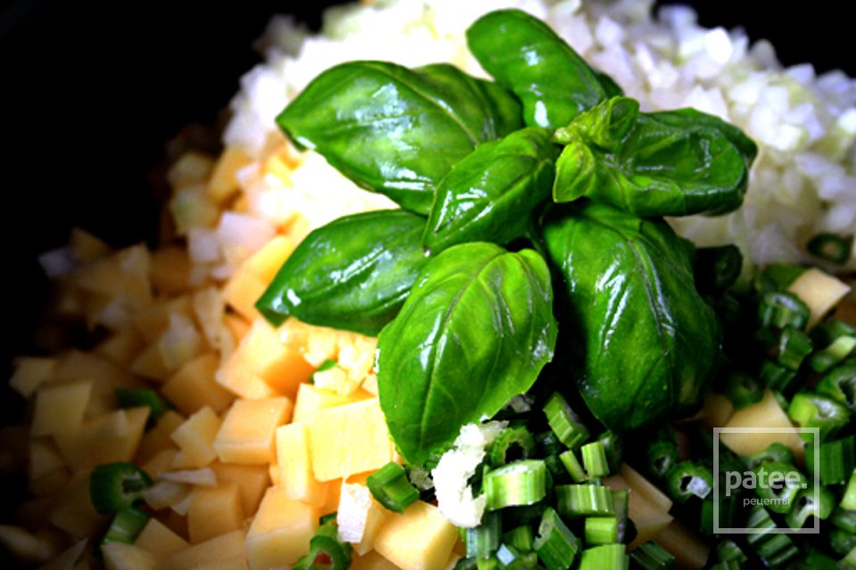 Картофельный суп с сельдереем и базиликом - Шаг 7