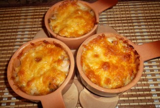 Жюльен с курицей и грибами