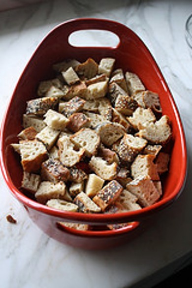 Страта с хлебом, луком и ветчиной - Шаг 6