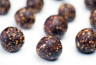 Шоколадно-арахисовые шарики