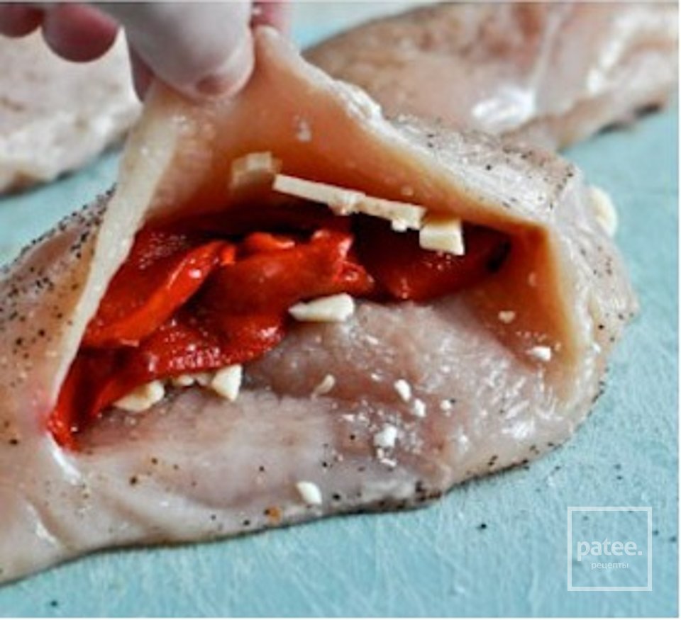 Курица с шпинатом, сыром и красным перцем - Шаг 4