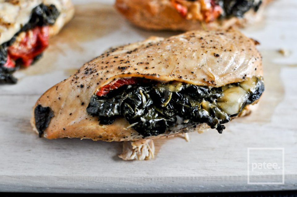 Курица с шпинатом, сыром и красным перцем - Шаг 8