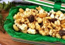 Сладкий попкорн с арахисом и медом
