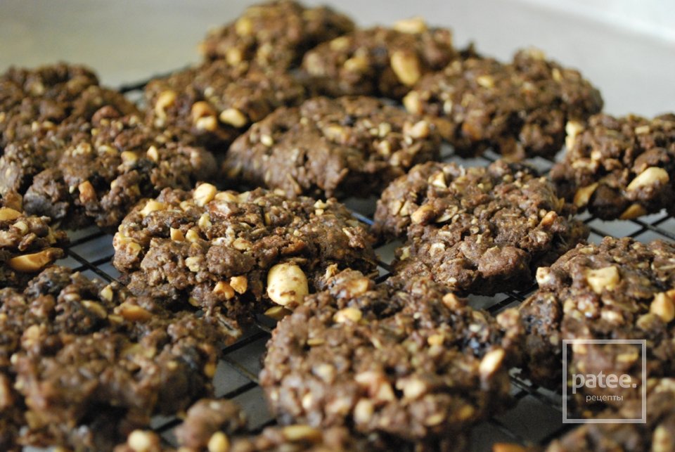 Шоколадное печенье с гранолой - Шаг 10