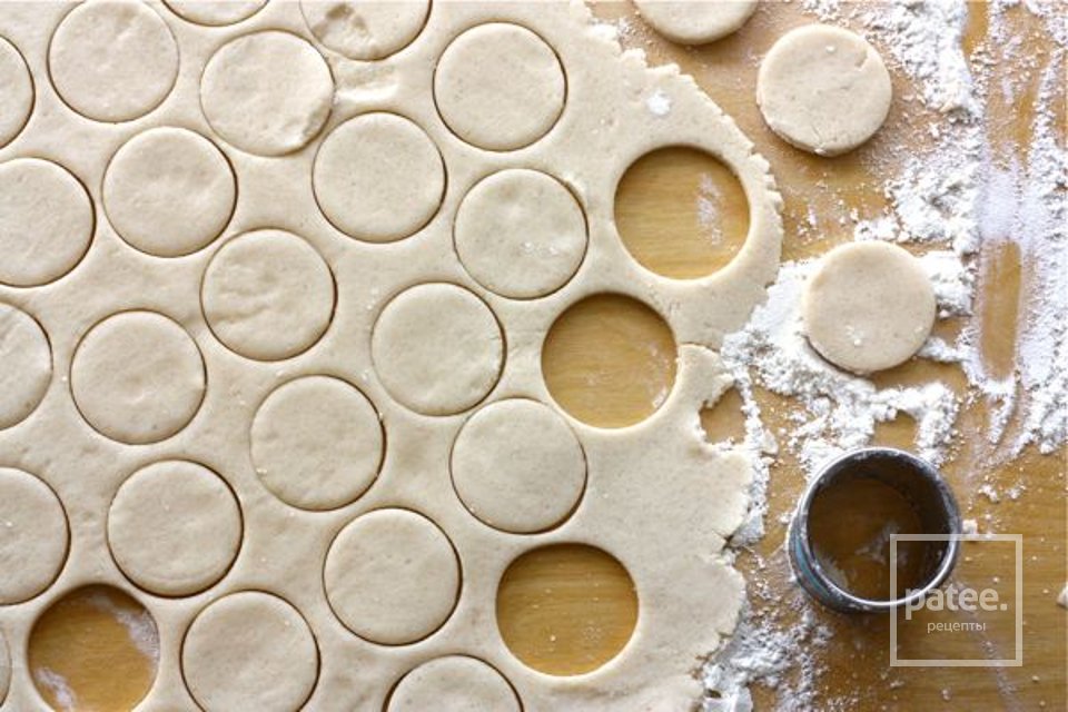 Печенье с вареной сгущенкой - Шаг 8