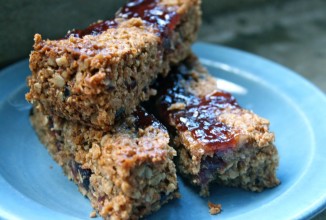 Плитки из гранолы с джемом