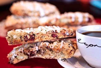 Миндальные бискотти с клюквой