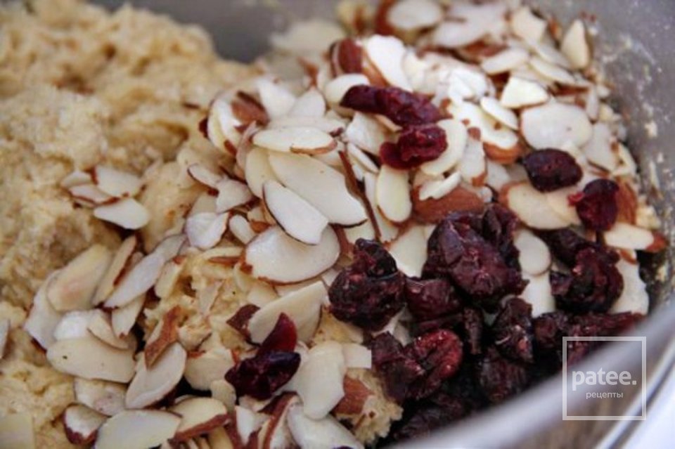 Миндальные бискотти с клюквой - Шаг 4