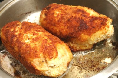 Кордон Блю из курицы с ветчиной и сыром - приготовление