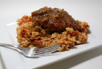 Запеченные куриные окорочка в соусе