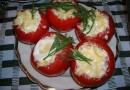 Помидоры с сыром и ветчиной