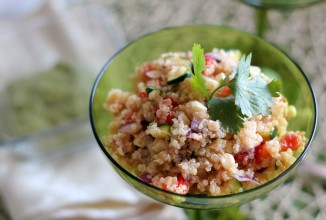 Овощной салат с киноа