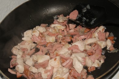 Солянка "Фирменная" - приготовление