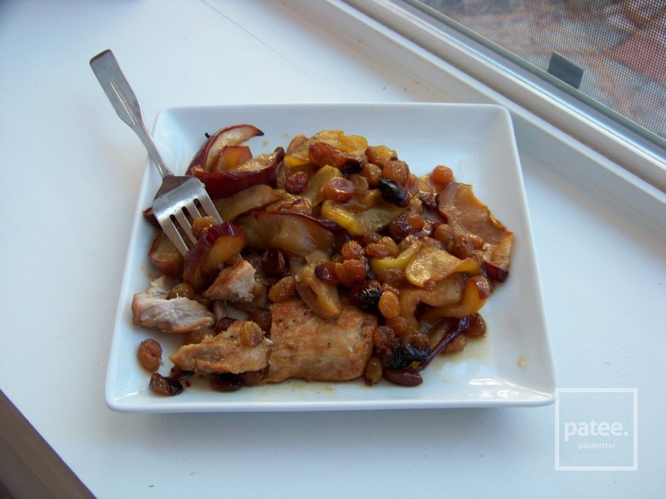 Свиные отбивные с яблоками и изюмом по-датски - Шаг 14