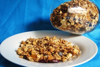 Гранола с сухофруктами