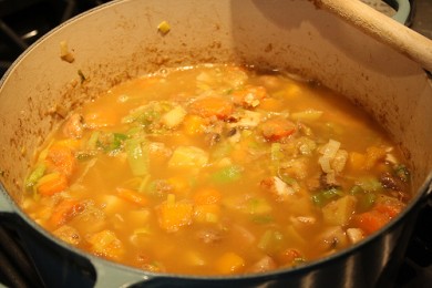 Осенний закрытый пирог с овощами - приготовление