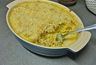 Запеканка из макарон с мускатной тыквой и сыром