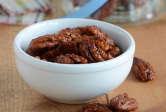 Запеченный пекан со специями