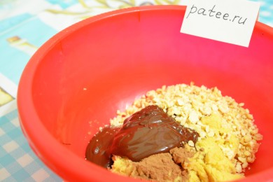 Хрустящие арахисовые и шоколадные печенья - приготовление