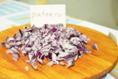 Куриный гуляш с овощами по-венгерски - приготовление