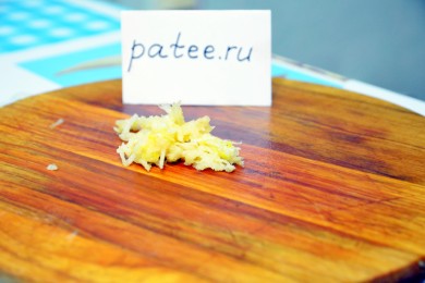 Куриный гуляш с овощами по-венгерски - приготовление