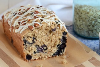 Овсяной хлеб с черникой