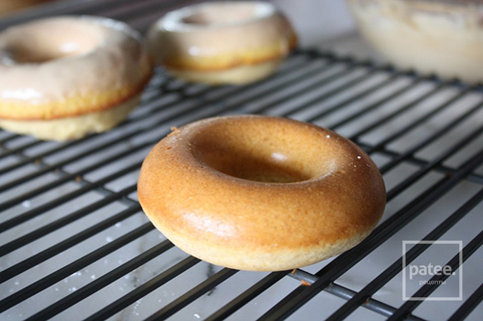 Тыквенные пончики с глазурью - Шаг 8