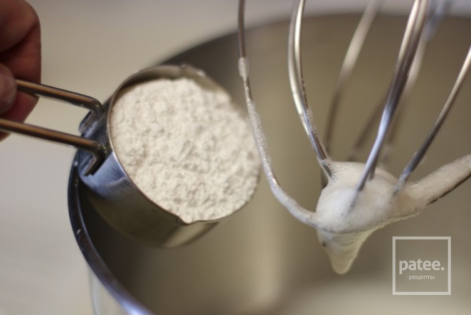 Привидения из безе на Хэллоуин - Шаг 4