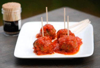 Сладко-терпкие мясные фрикадельки