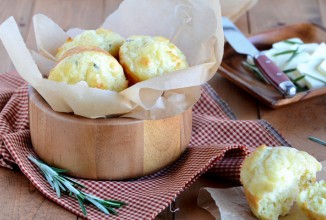 Маффины с острым чеддером